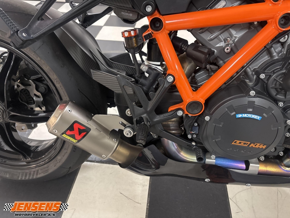 KTM 1290 Super Duke R