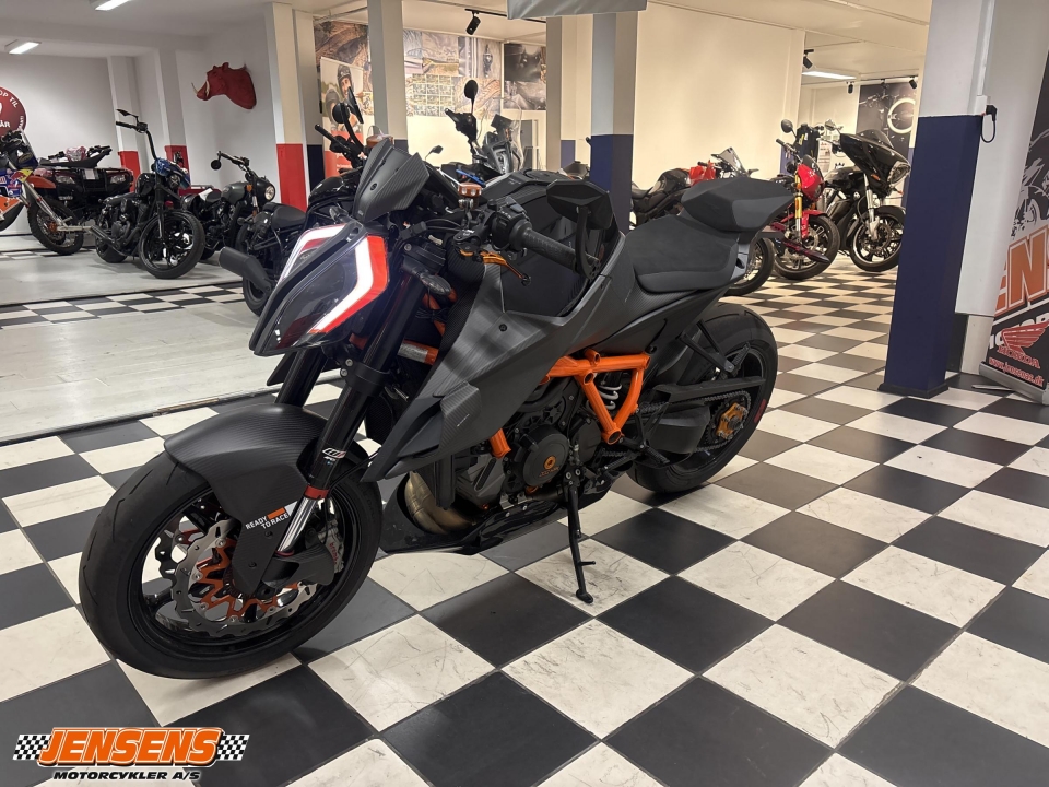 KTM 1290 Super Duke R