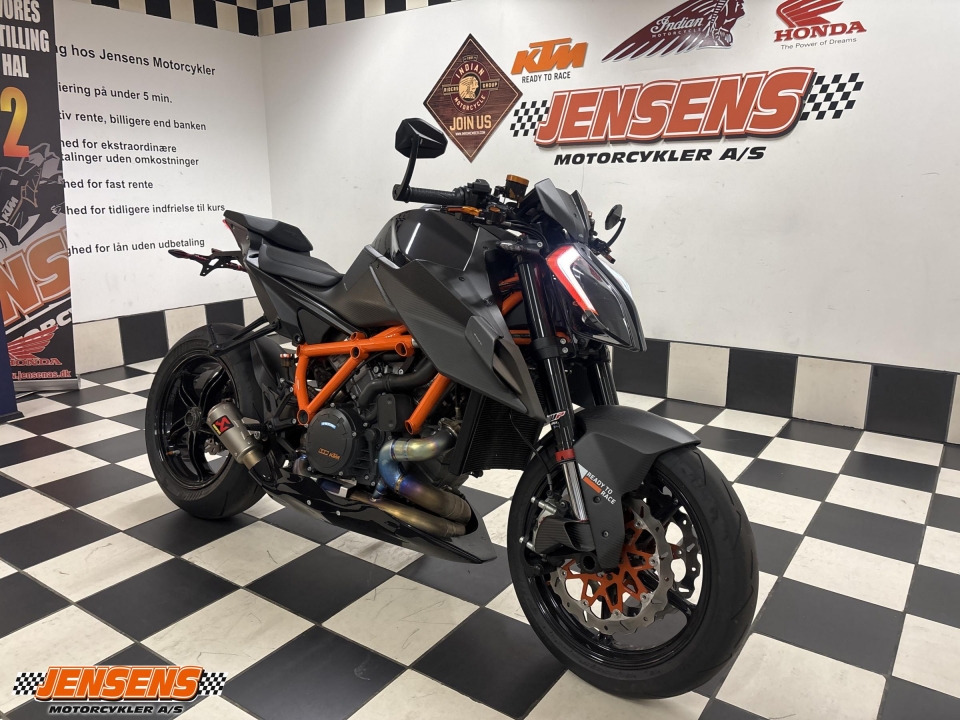 KTM 1290 Super Duke R