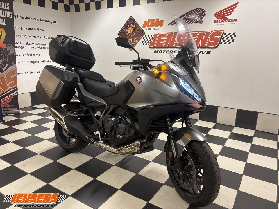 Honda NT 1100 D
