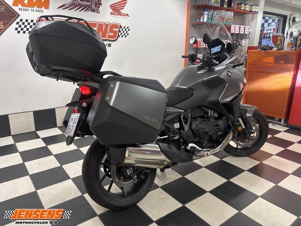 Honda NT 1100 D