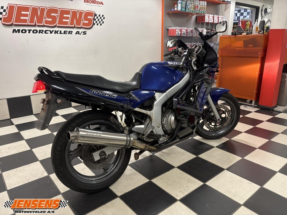 Suzuki GS 500 E
