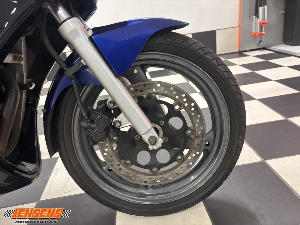 Suzuki GS 500 E
