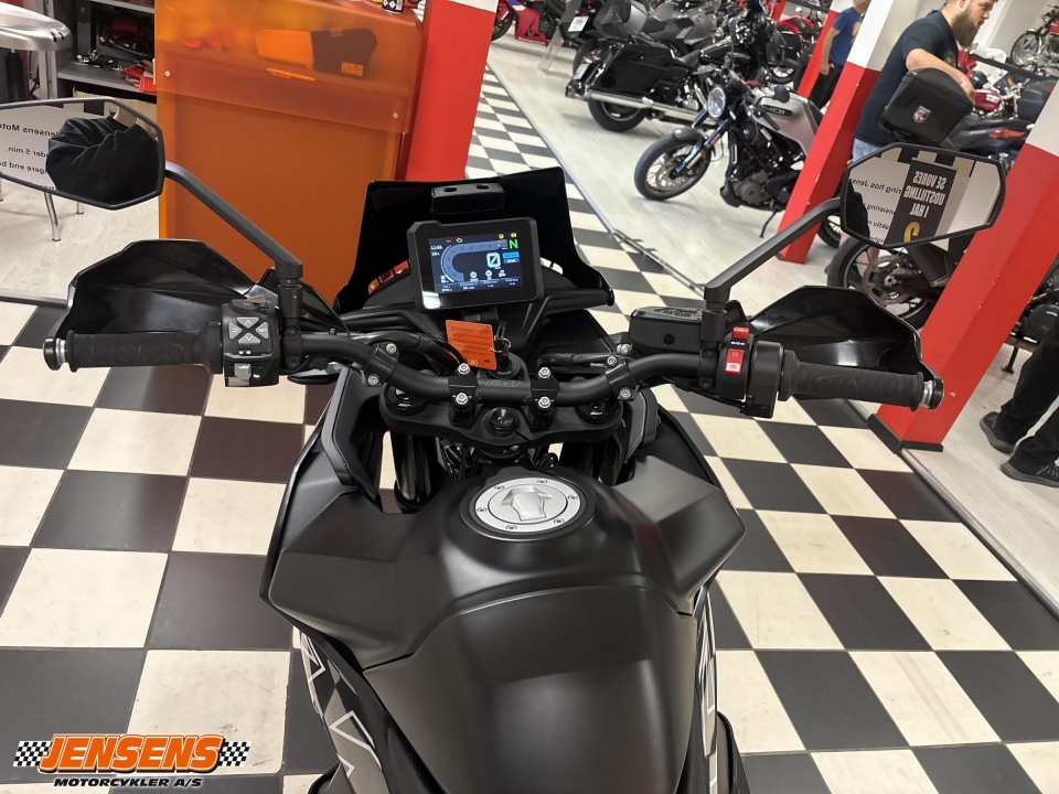 KTM 890 SMT