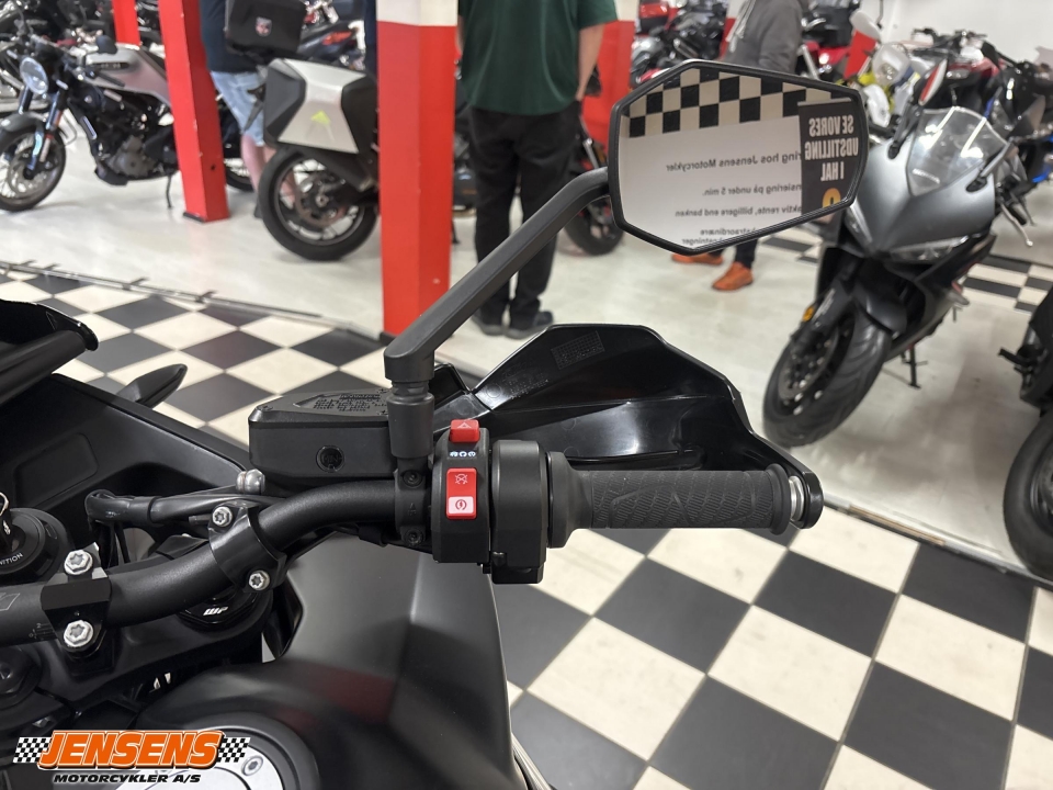KTM 890 SMT