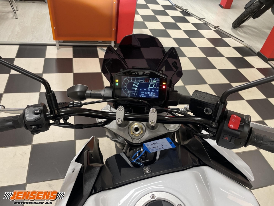 Suzuki GSXS 950