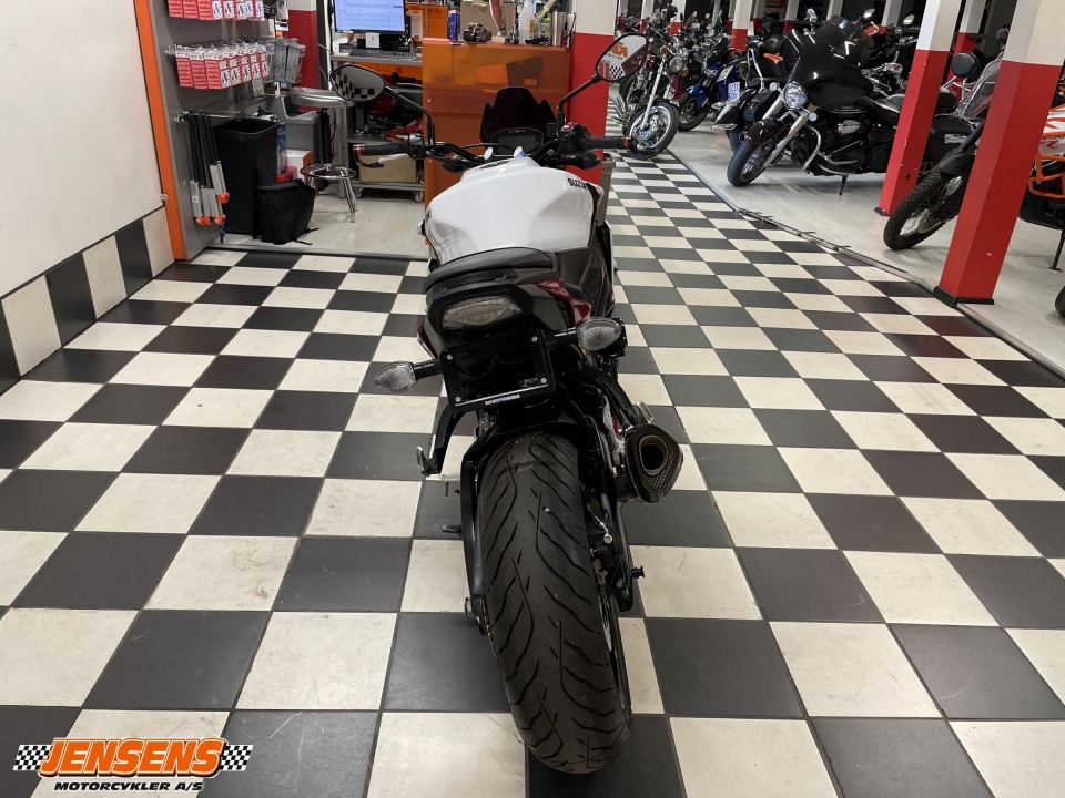 Suzuki GSXS 950