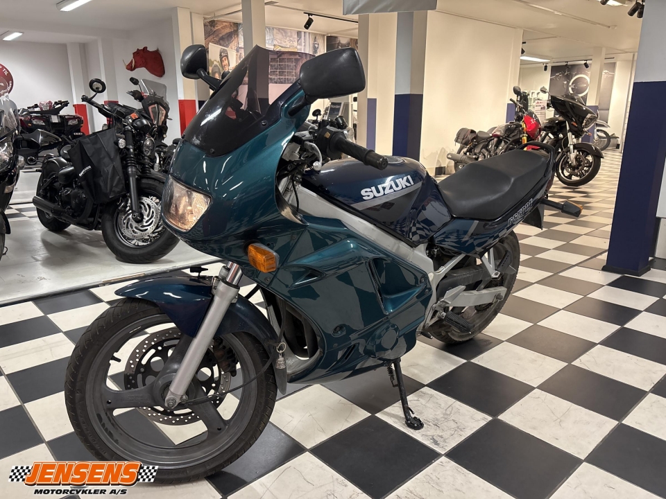 Suzuki GS 500 E