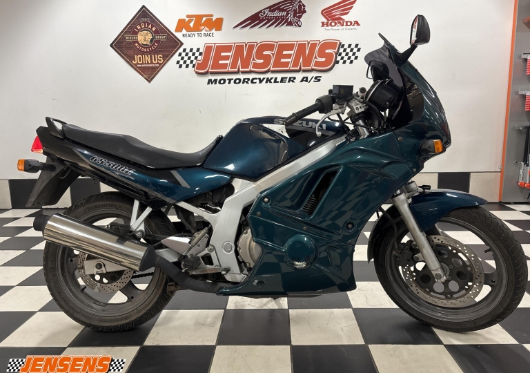 Suzuki GS 500 E