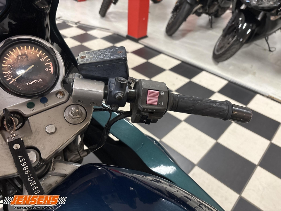 Suzuki GS 500 E