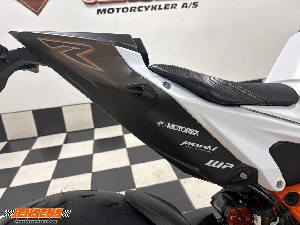 KTM 1390 Super Duke R
