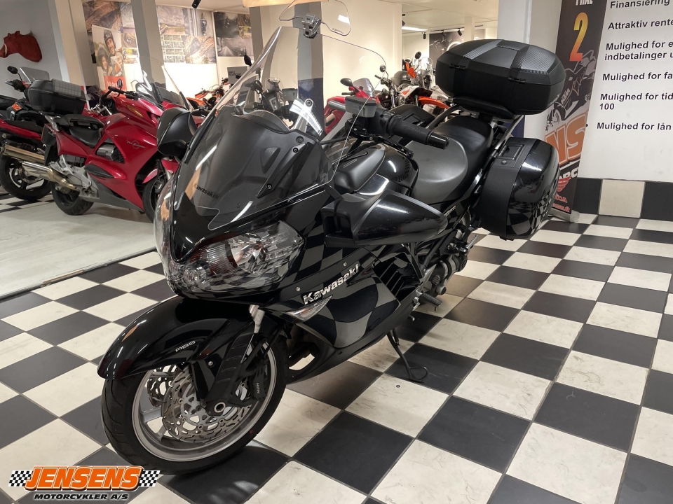 Kawasaki GTR 1400