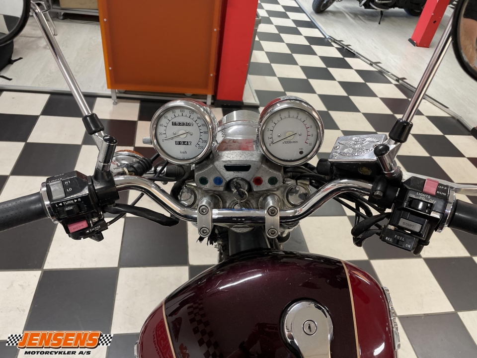 Yamaha XV 1100