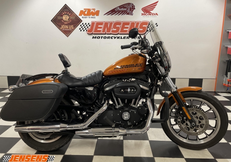 Harley-Davidson XL883R