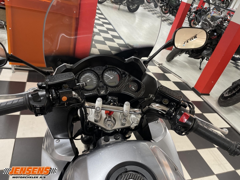 Honda CBF 1000 A