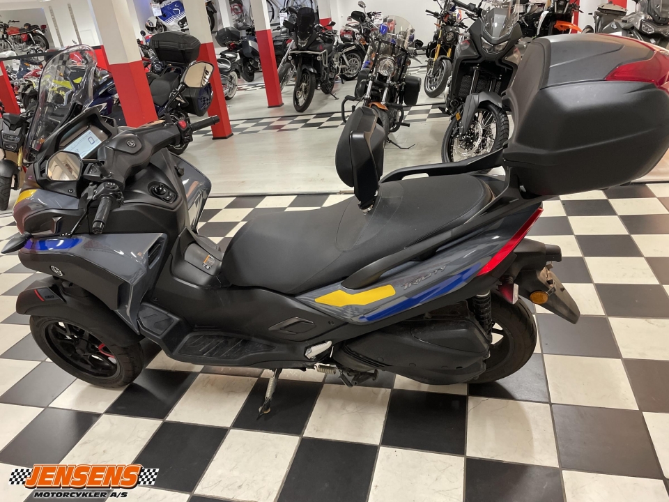 Yamaha Tricity 300