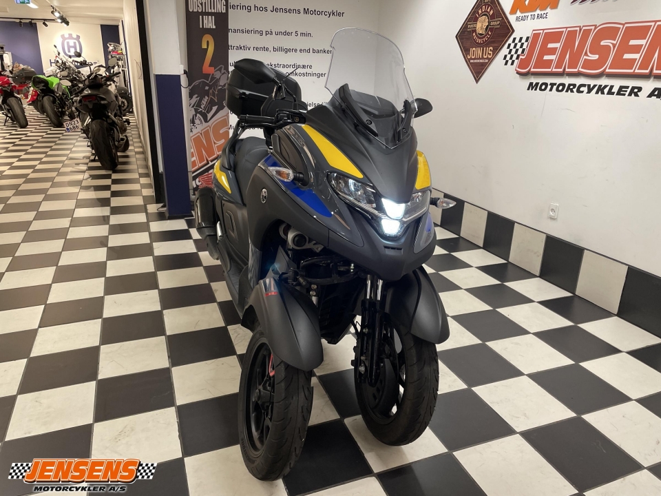 Yamaha Tricity 300