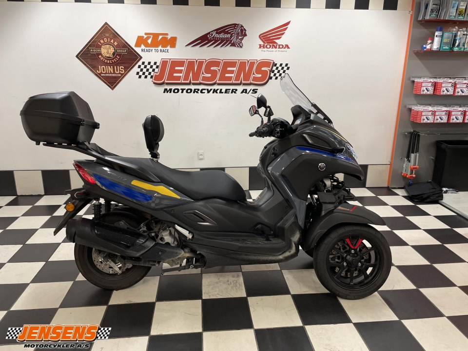 Yamaha Tricity 300