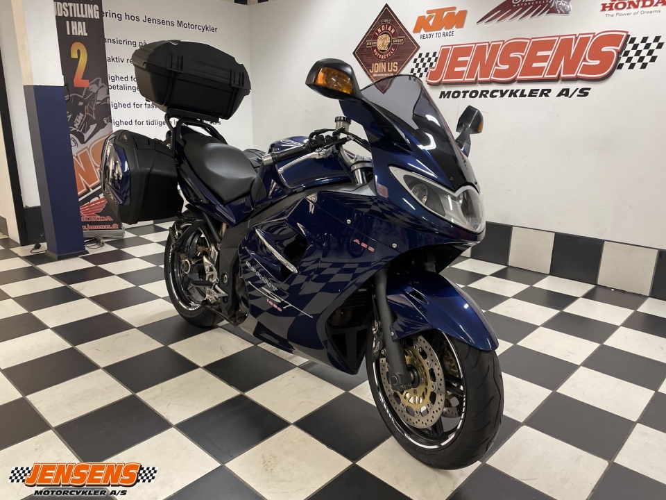 Triumph Sprint ST 1050