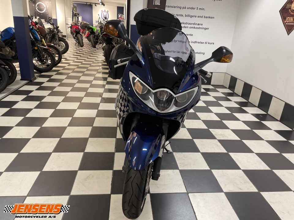 Triumph Sprint ST 1050