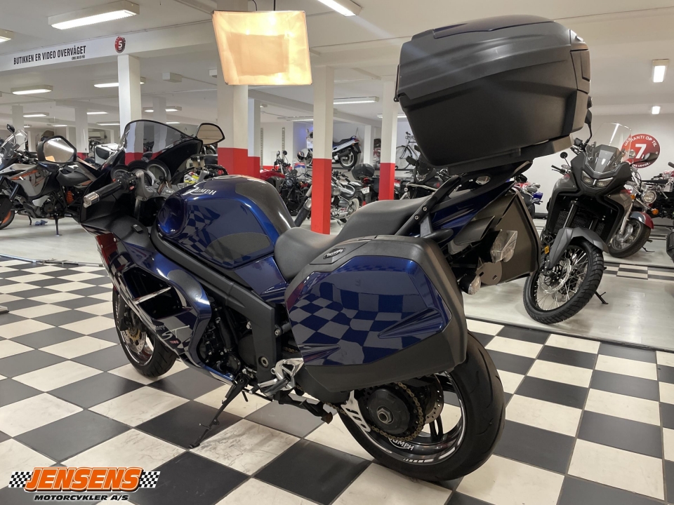 Triumph Sprint ST 1050