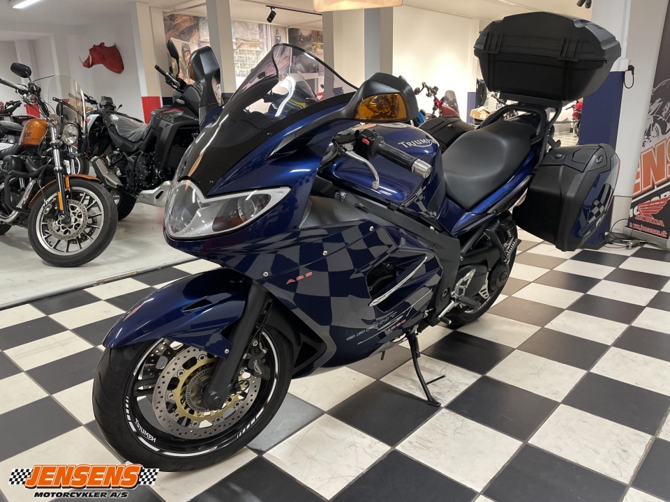 Triumph Sprint ST 1050