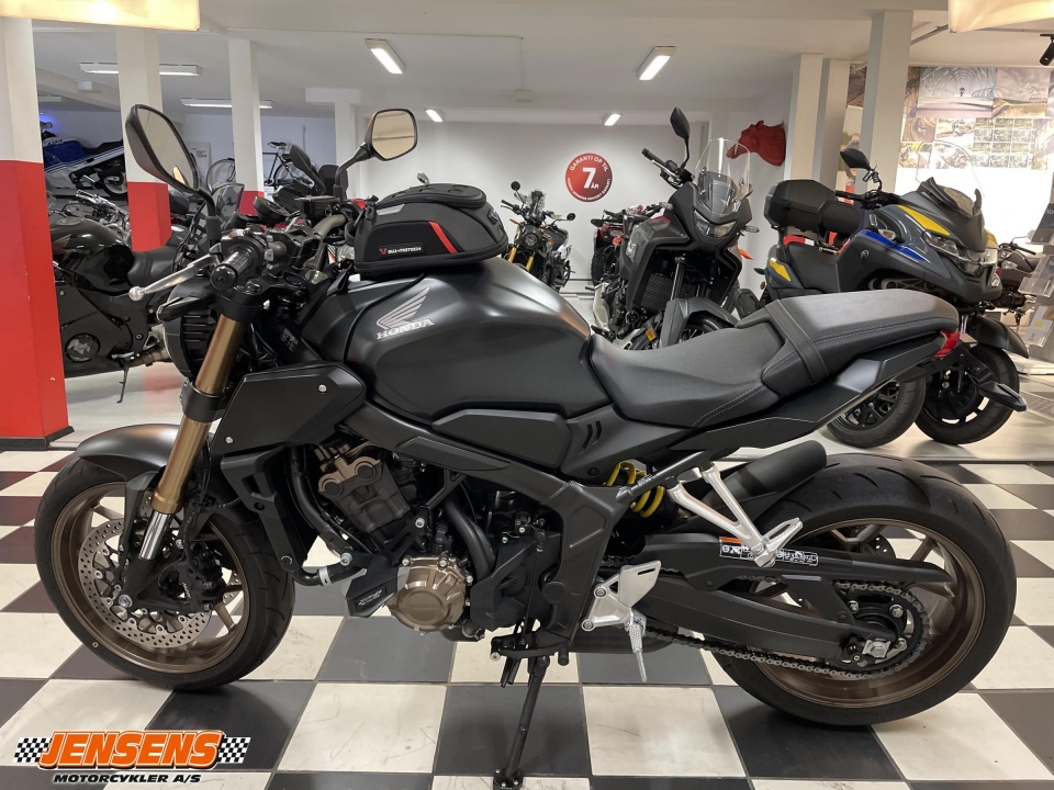 Honda CB 650 R