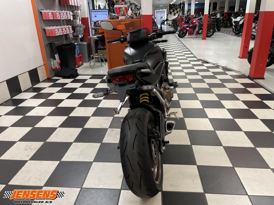Honda CB 650 R