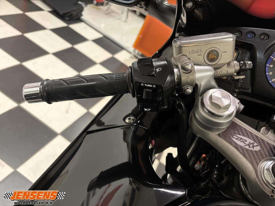 Honda CBR 1100 XX