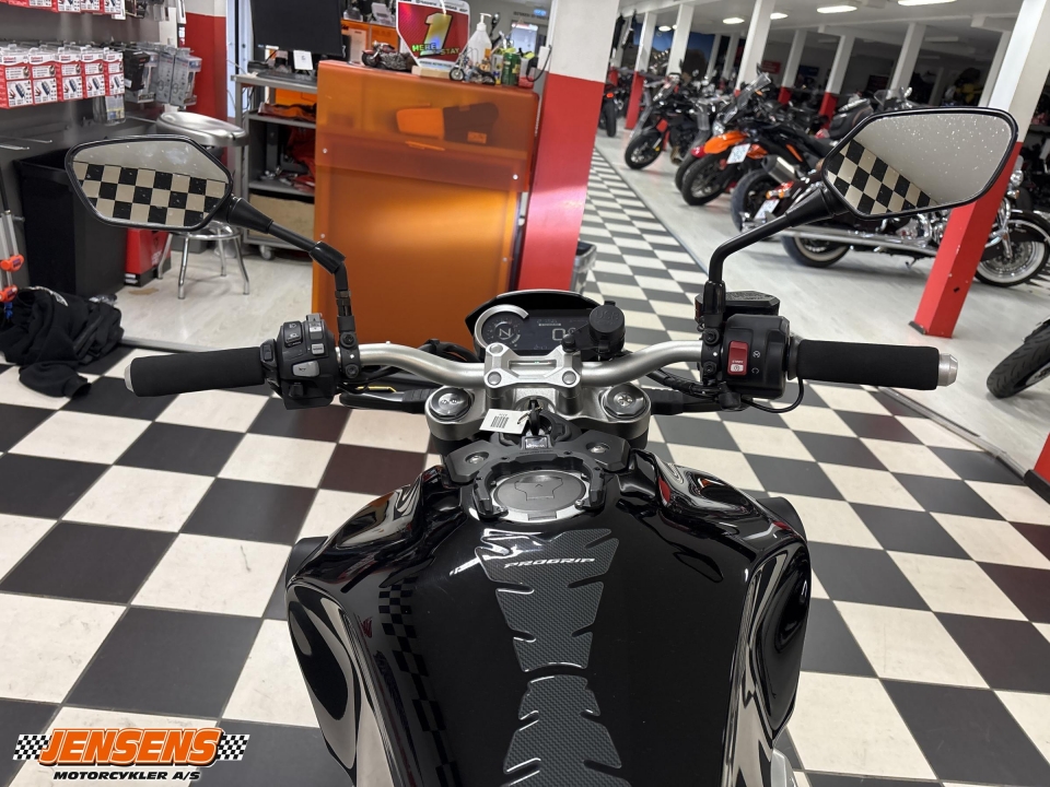Honda CB 1000 R