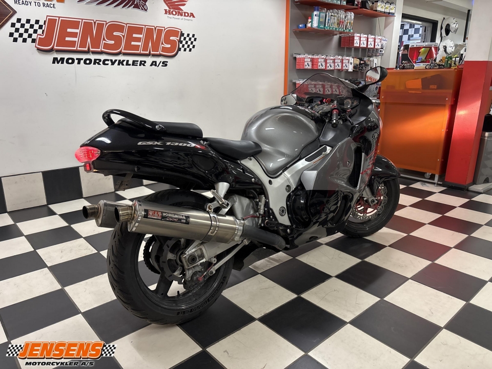 Suzuki GSX 1300 R Hayabusa