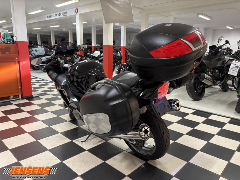 Honda CBR 1100 XX