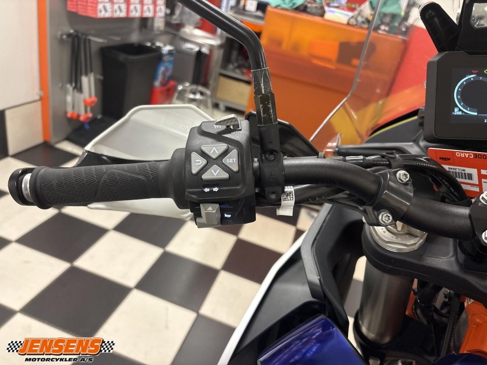 KTM 890 Adventure R