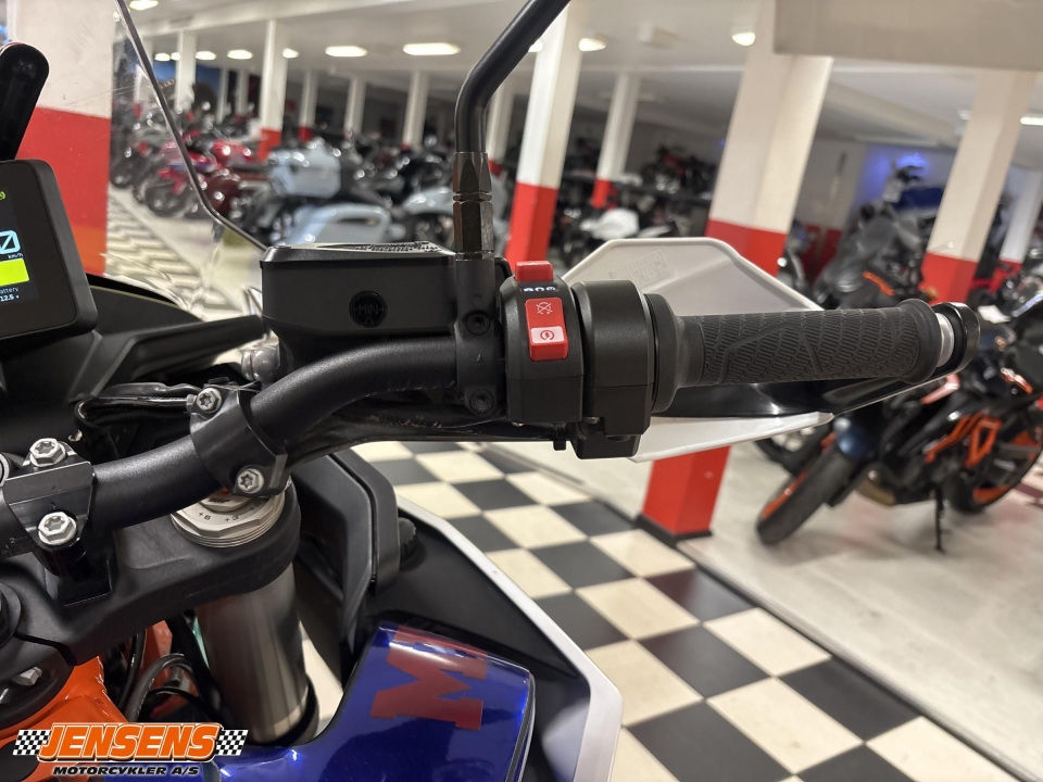 KTM 890 Adventure R