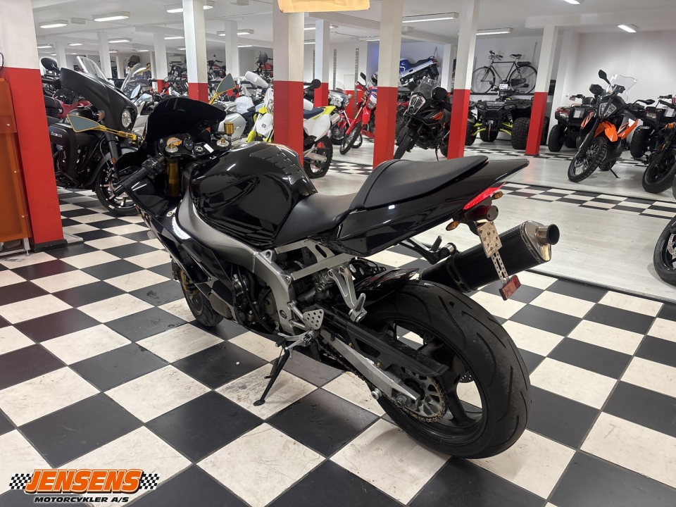Kawasaki ZX6R
