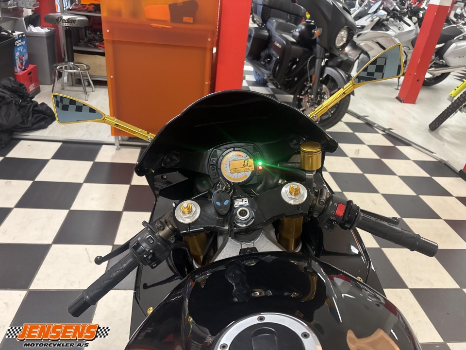 Kawasaki ZX6R
