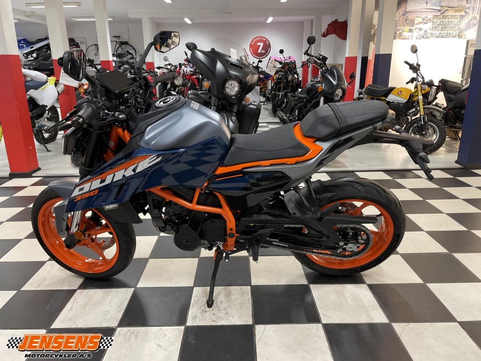 KTM 390 Duke