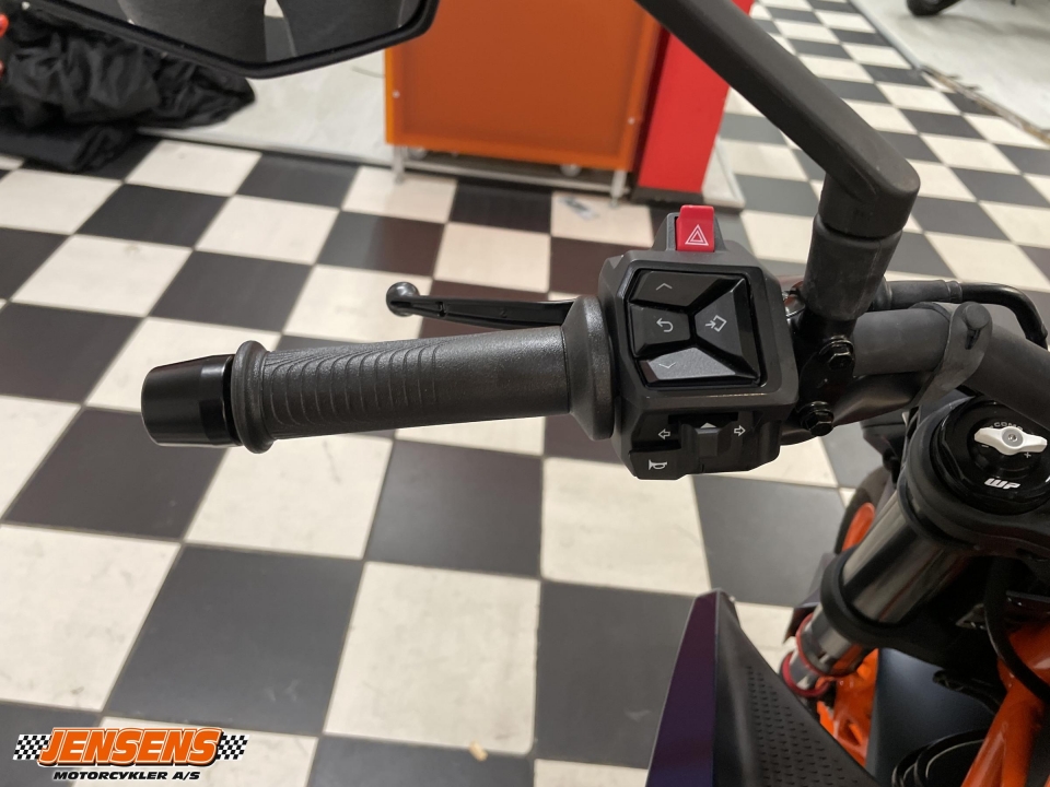 KTM 390 Duke