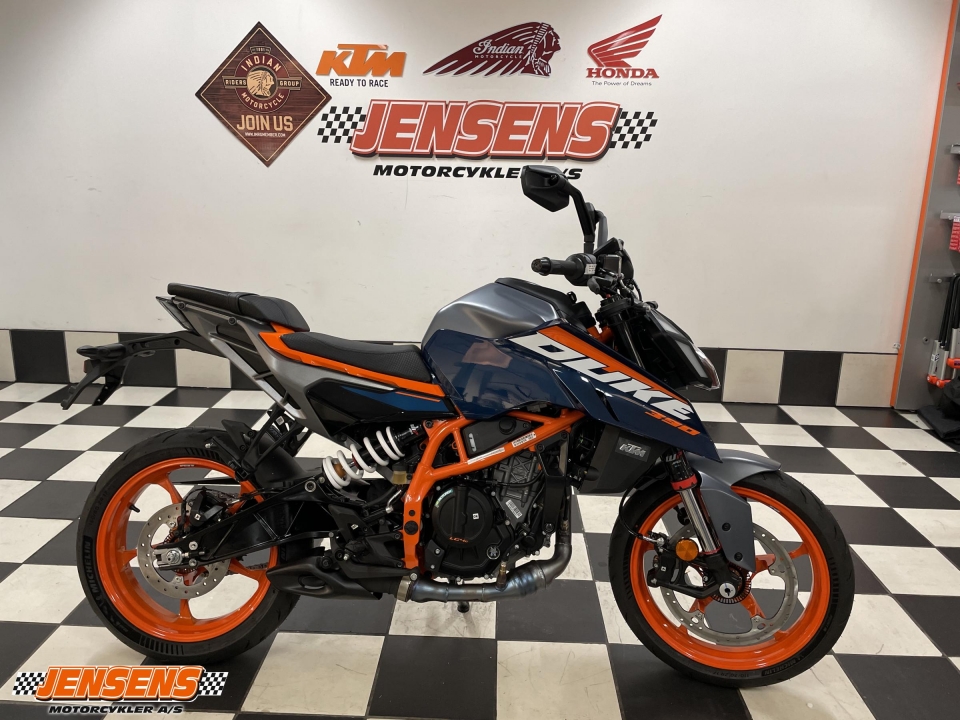 KTM 390 Duke