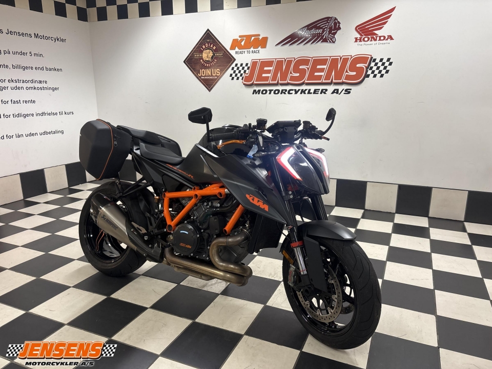 KTM 1290 Super Duke R