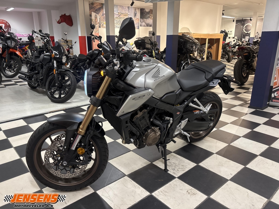 Honda CB 650 R