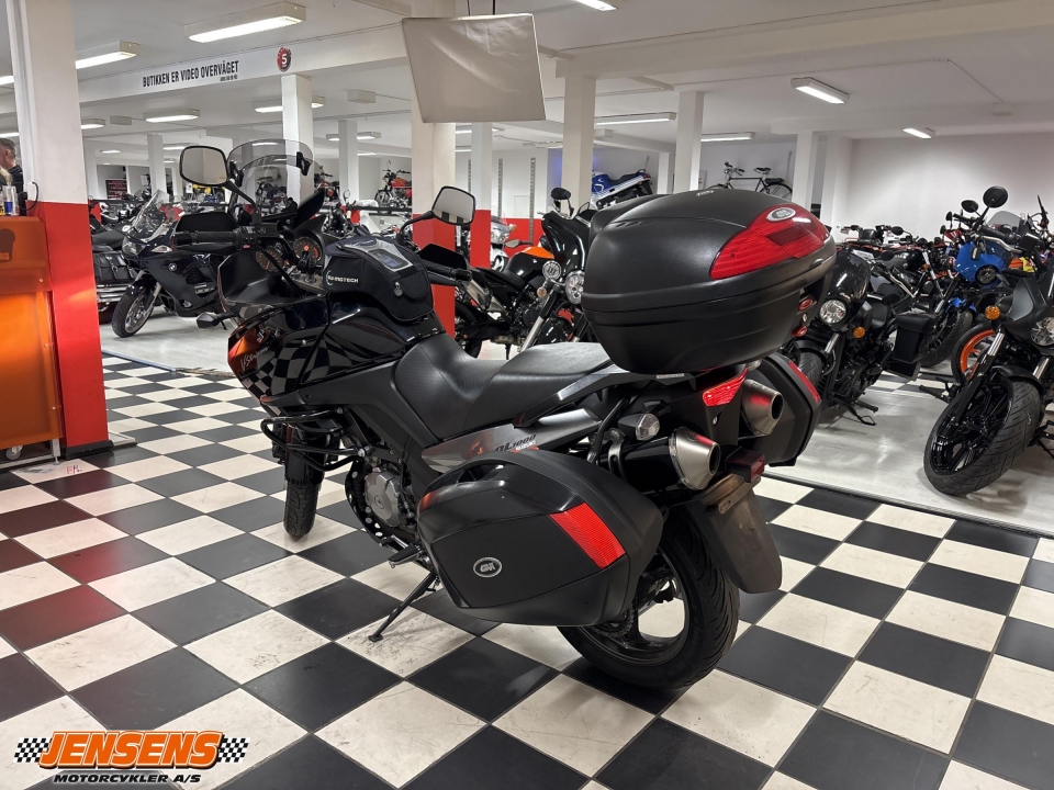 Suzuki DL 1000 V-Strom