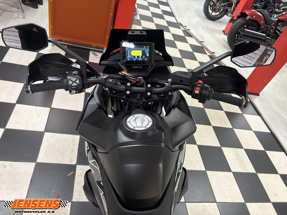 KTM 890 SMT