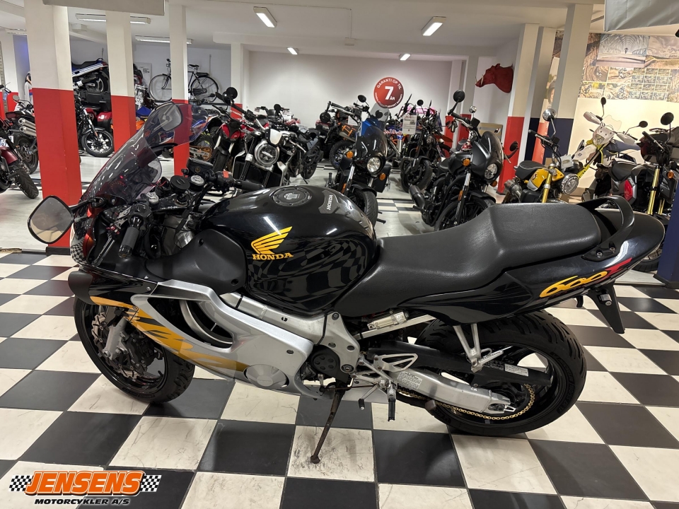 Honda CBR 600 F
