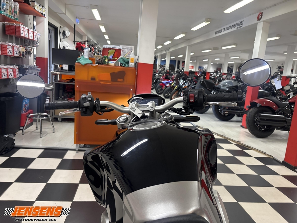Honda CB 1000 R