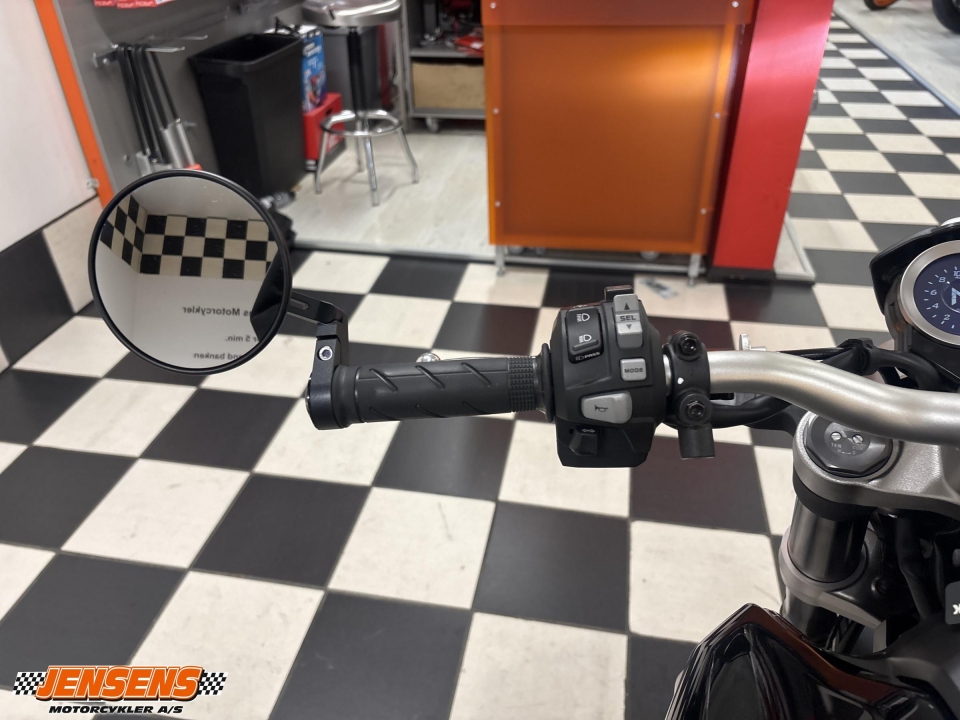 Honda CB 1000 R