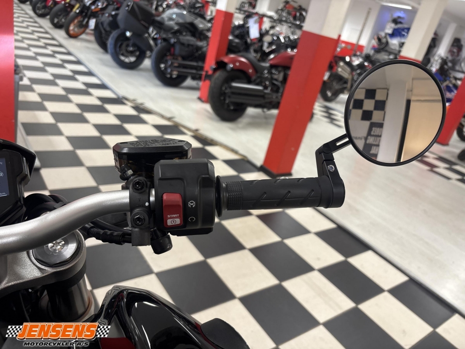 Honda CB 1000 R