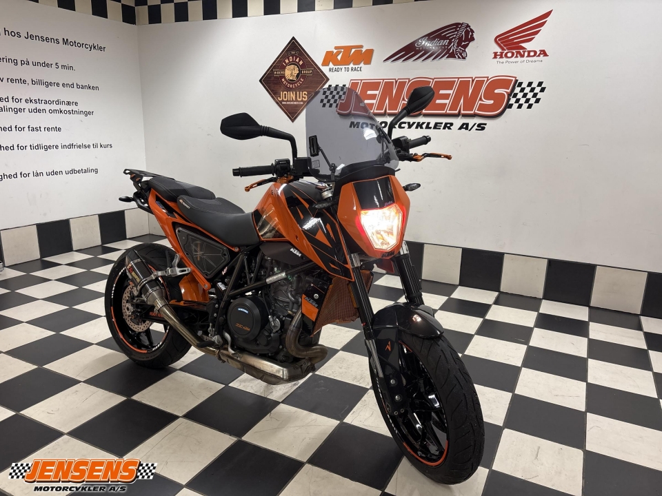 KTM 690 DUKE