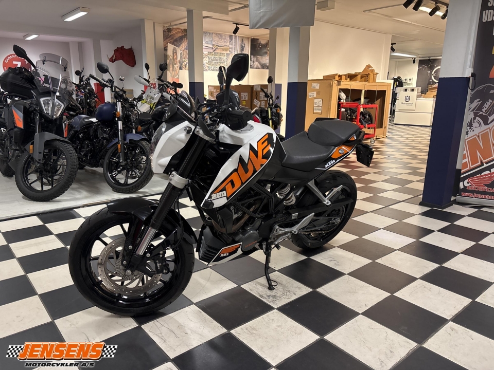 KTM 200 Duke