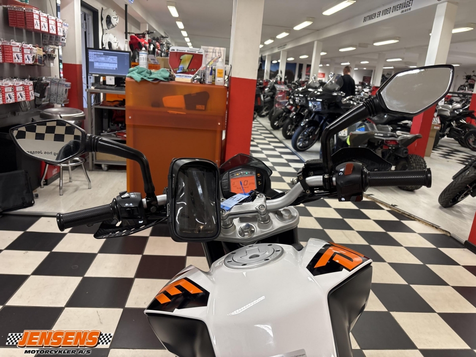 KTM 200 Duke